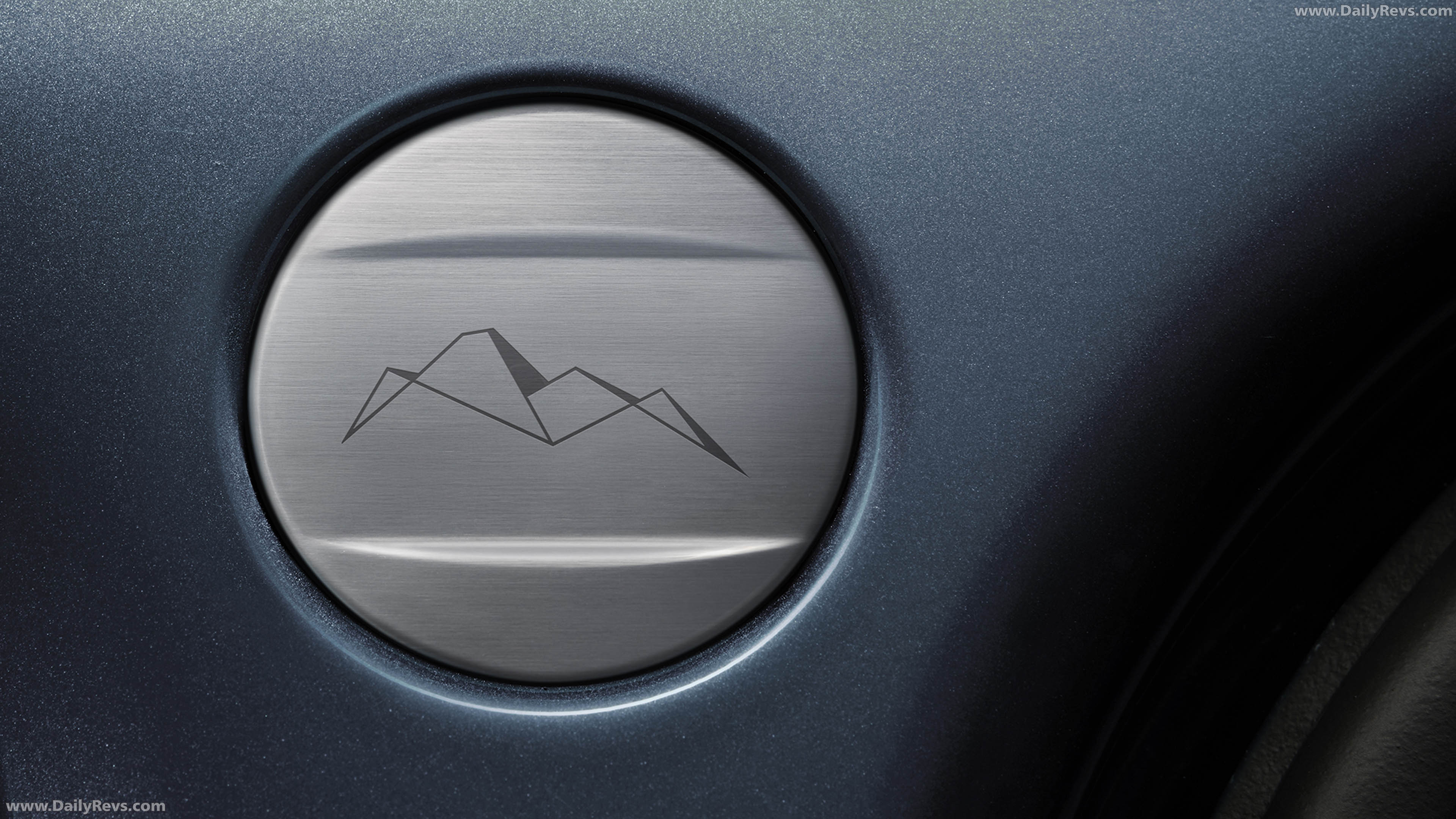 2026 Land Rover Discovery Landmark Edition Exterior
